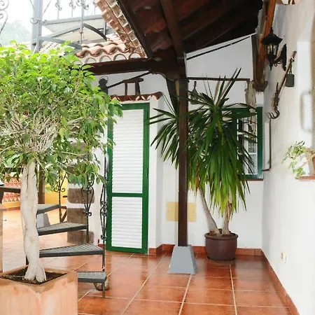 La Cuadra *